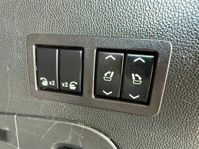 2018 Chevrolet Tahoe LT   - Photo 46 - Orange, CA 92868