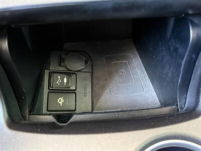 2015 Toyota Camry Hybrid XLE - Photo 37 - Orange, CA 92868
