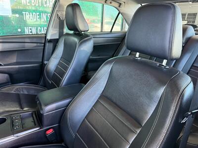 2015 Toyota Camry Hybrid XLE - Photo 19 - Orange, CA 92868