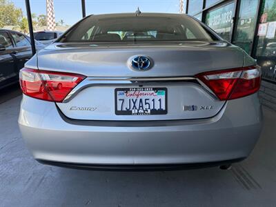 2015 Toyota Camry Hybrid XLE - Photo 13 - Orange, CA 92868