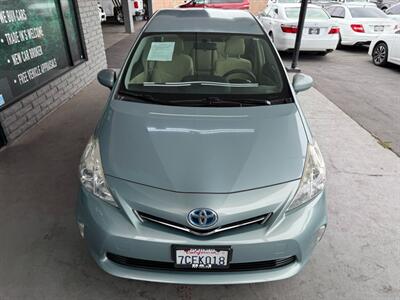2013 Toyota Prius v Two   - Photo 13 - Orange, CA 92868
