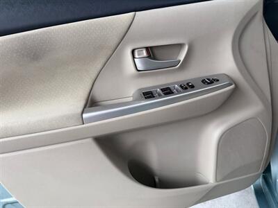 2013 Toyota Prius v Two   - Photo 23 - Orange, CA 92868