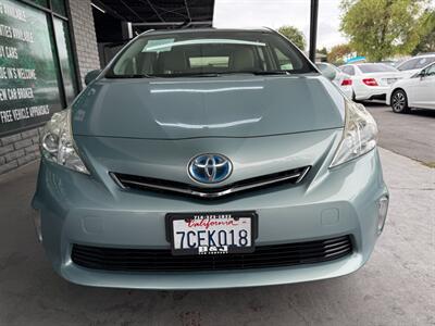 2013 Toyota Prius v Two   - Photo 12 - Orange, CA 92868