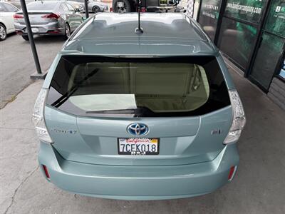 2013 Toyota Prius v Two   - Photo 15 - Orange, CA 92868