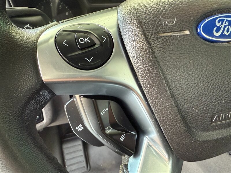 2015 Ford Transit Connect XLT photo 27