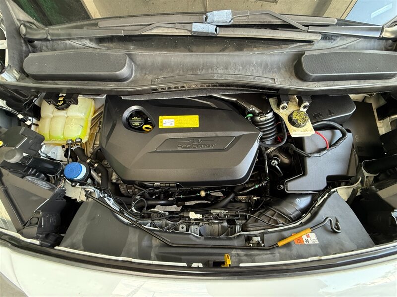 2015 Ford Transit Connect XLT photo 36
