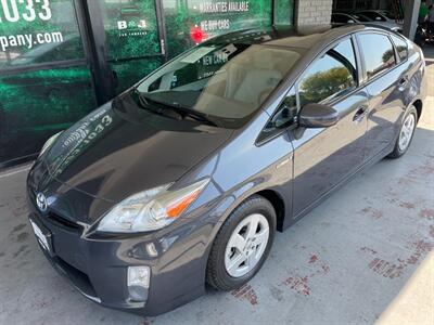 2010 Toyota Prius IV   - Photo 2 - Orange, CA 92868