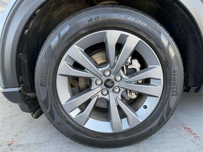 2021 Ford Explorer XLT   - Photo 37 - Orange, CA 92868
