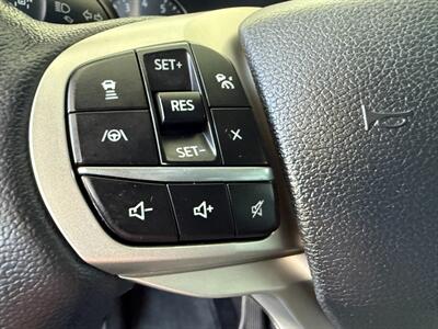 2021 Ford Explorer XLT   - Photo 19 - Orange, CA 92868