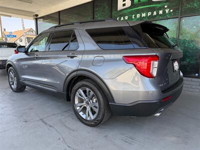 2021 Ford Explorer XLT   - Photo 6 - Orange, CA 92868