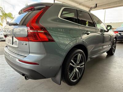 2018 Volvo XC60 T5 Momentum   - Photo 10 - Orange, CA 92868