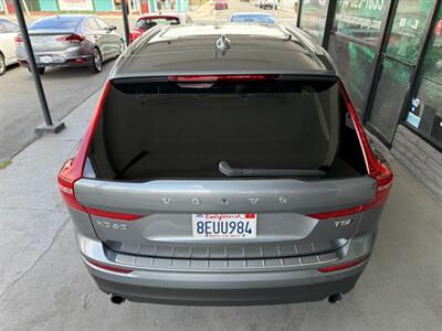 2018 Volvo XC60 T5 Momentum   - Photo 15 - Orange, CA 92868