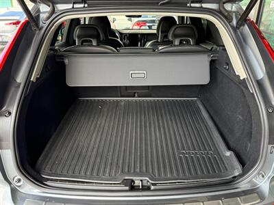 2018 Volvo XC60 T5 Momentum   - Photo 38 - Orange, CA 92868