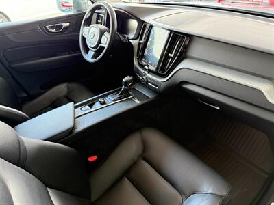 2018 Volvo XC60 T5 Momentum   - Photo 29 - Orange, CA 92868