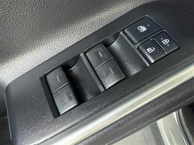 2021 Toyota Highlander LE   - Photo 24 - Orange, CA 92868