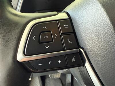 2021 Toyota Highlander LE   - Photo 21 - Orange, CA 92868