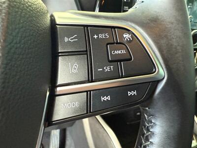 2021 Toyota Highlander LE   - Photo 22 - Orange, CA 92868