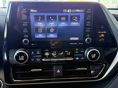 2021 Toyota Highlander LE   - Photo 32 - Orange, CA 92868