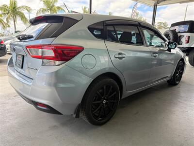 2019 Subaru Impreza 2.0i   - Photo 10 - Orange, CA 92868