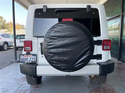 2012 Jeep Wrangler Sahara   - Photo 13 - Orange, CA 92868