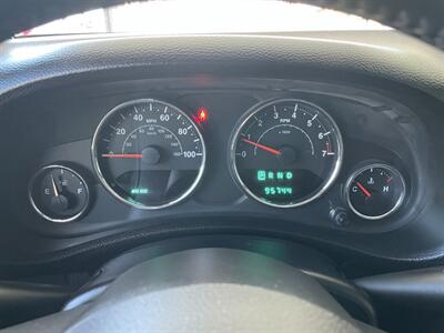 2012 Jeep Wrangler Sahara   - Photo 23 - Orange, CA 92868