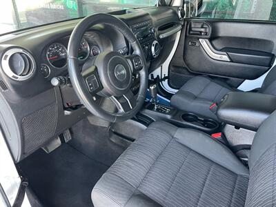 2012 Jeep Wrangler Sahara   - Photo 15 - Orange, CA 92868