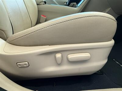 2015 Toyota Venza XLE   - Photo 31 - Orange, CA 92868