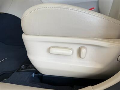 2015 Toyota Venza XLE   - Photo 27 - Orange, CA 92868