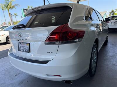 2015 Toyota Venza XLE   - Photo 11 - Orange, CA 92868