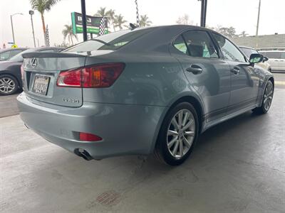 2010 Lexus IS 250   - Photo 10 - Orange, CA 92868