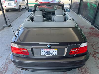 2005 BMW 3 Series 330Ci   - Photo 16 - Orange, CA 92868