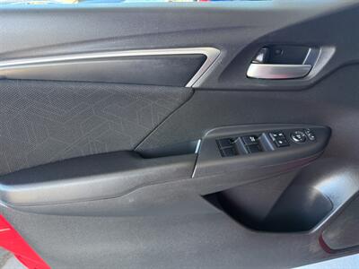 2017 Honda Fit EX   - Photo 23 - Orange, CA 92868