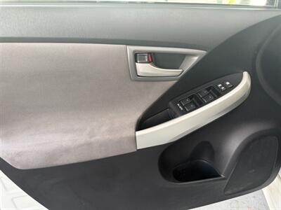 2015 Toyota Prius Two   - Photo 21 - Orange, CA 92868