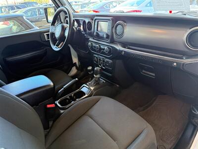 2019 Jeep Wrangler Unlimited Sport S   - Photo 24 - Orange, CA 92868