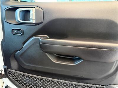 2019 Jeep Wrangler Unlimited Sport S   - Photo 25 - Orange, CA 92868