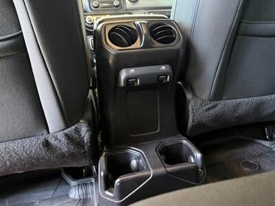 2019 Jeep Wrangler Unlimited Sport S   - Photo 23 - Orange, CA 92868