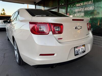 2014 Chevrolet Malibu LTZ   - Photo 6 - Orange, CA 92868