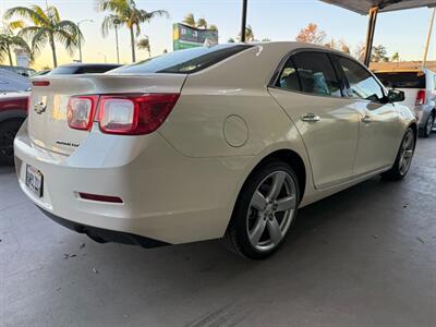2014 Chevrolet Malibu LTZ   - Photo 9 - Orange, CA 92868
