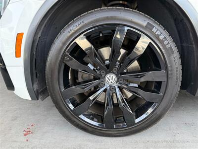 2020 Volkswagen Tiguan SE R-Line Black - Photo 42 - Orange, CA 92868