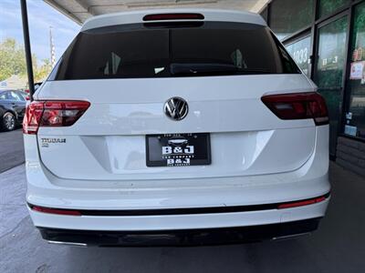 2020 Volkswagen Tiguan SE R-Line Black - Photo 14 - Orange, CA 92868