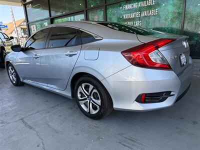 2018 Honda Civic LX   - Photo 4 - Orange, CA 92868