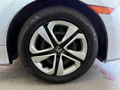 2018 Honda Civic LX   - Photo 34 - Orange, CA 92868