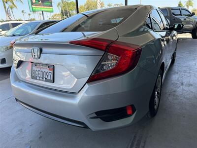 2018 Honda Civic LX   - Photo 10 - Orange, CA 92868