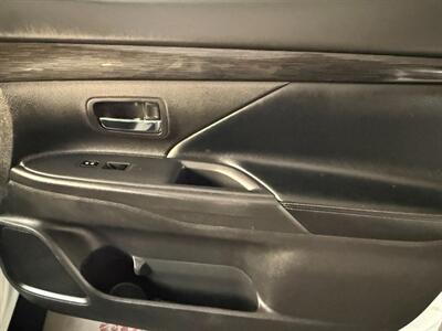 2017 Mitsubishi Outlander GT   - Photo 29 - Orange, CA 92868