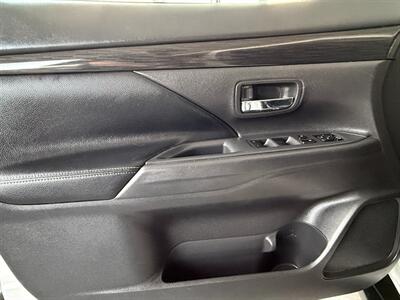 2017 Mitsubishi Outlander GT   - Photo 24 - Orange, CA 92868