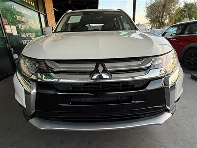 2017 Mitsubishi Outlander GT   - Photo 11 - Orange, CA 92868