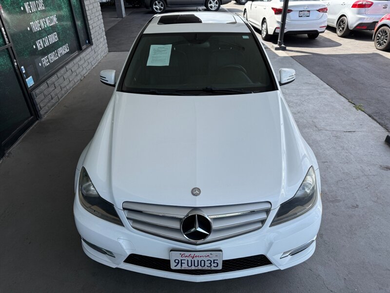 2013 Mercedes Benz C 250 Sport photo 12