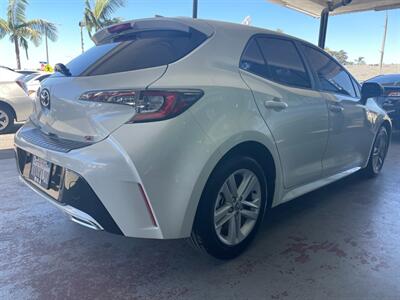 2019 Toyota Corolla Hatchback SE   - Photo 9 - Orange, CA 92868