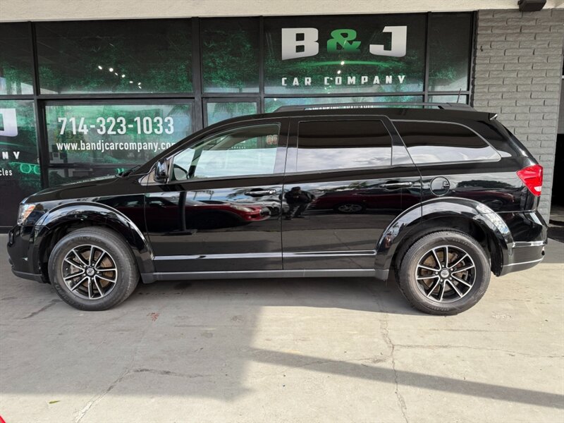 2019 Dodge Journey SE photo 3