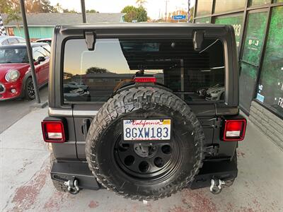 2018 Jeep Wrangler Unlimited Sport   - Photo 15 - Orange, CA 92868